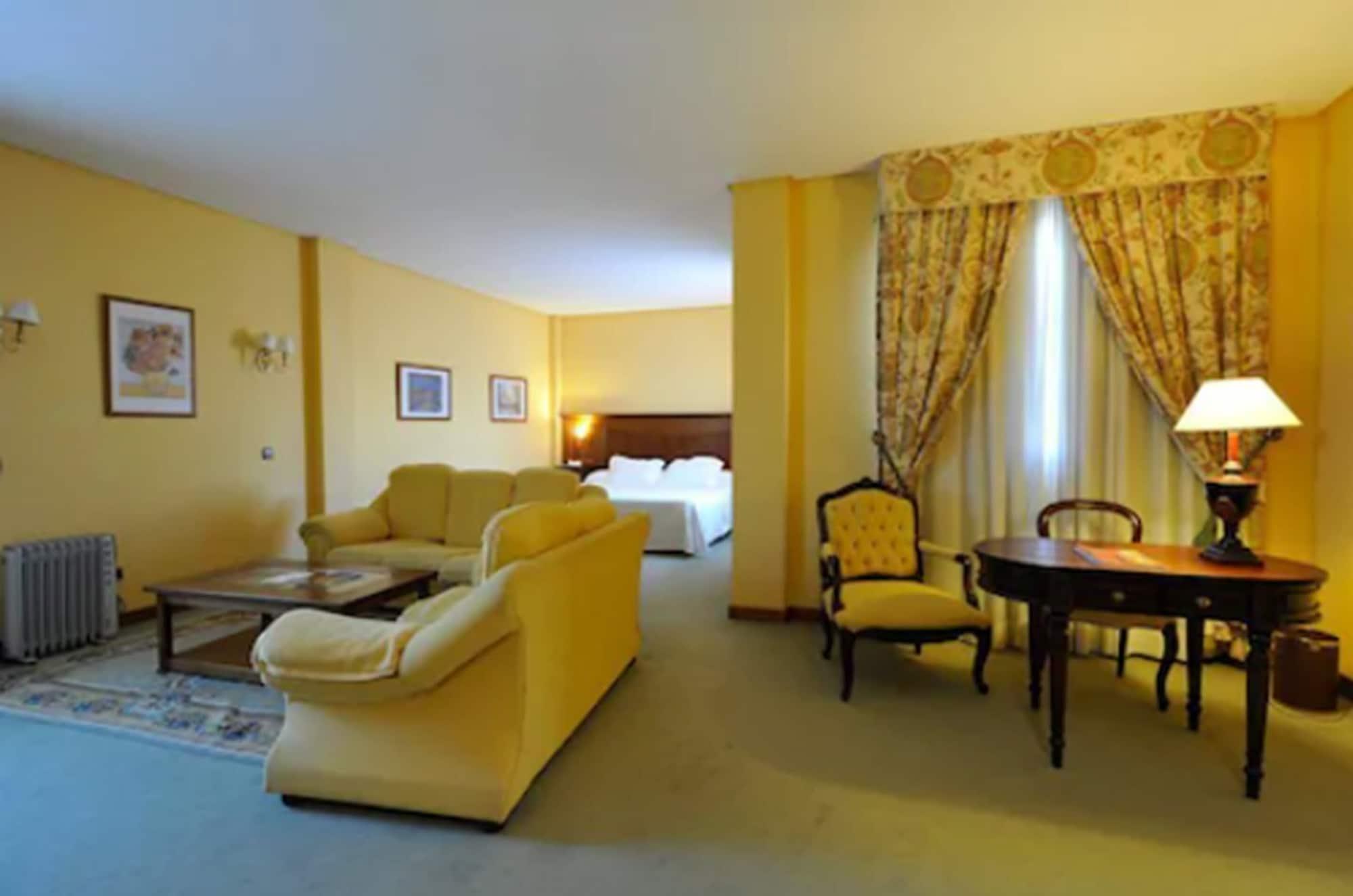 Hotel Lozano Antequera Extérieur photo