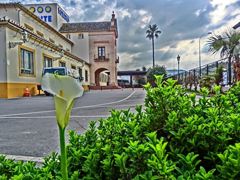 Hotel Lozano Antequera Extérieur photo