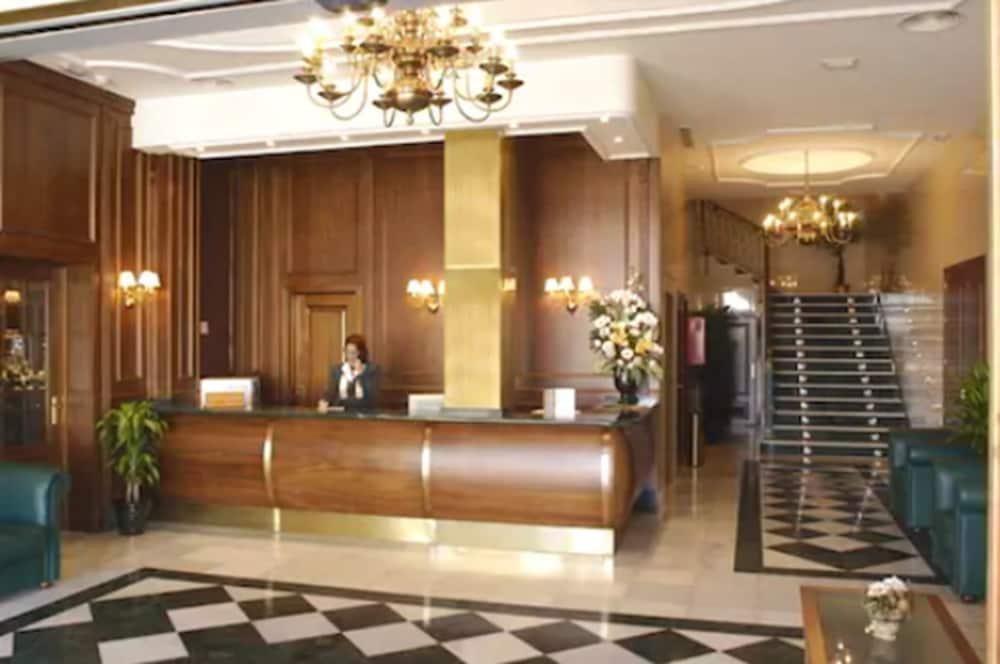 Hotel Lozano Antequera Extérieur photo