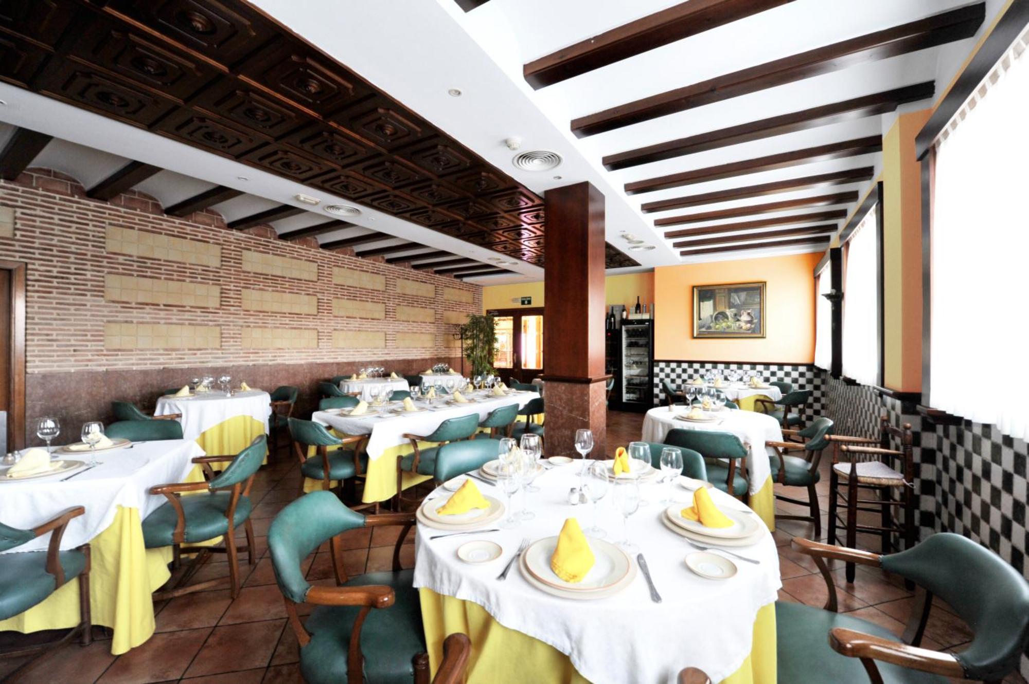 Hotel Lozano Antequera Extérieur photo