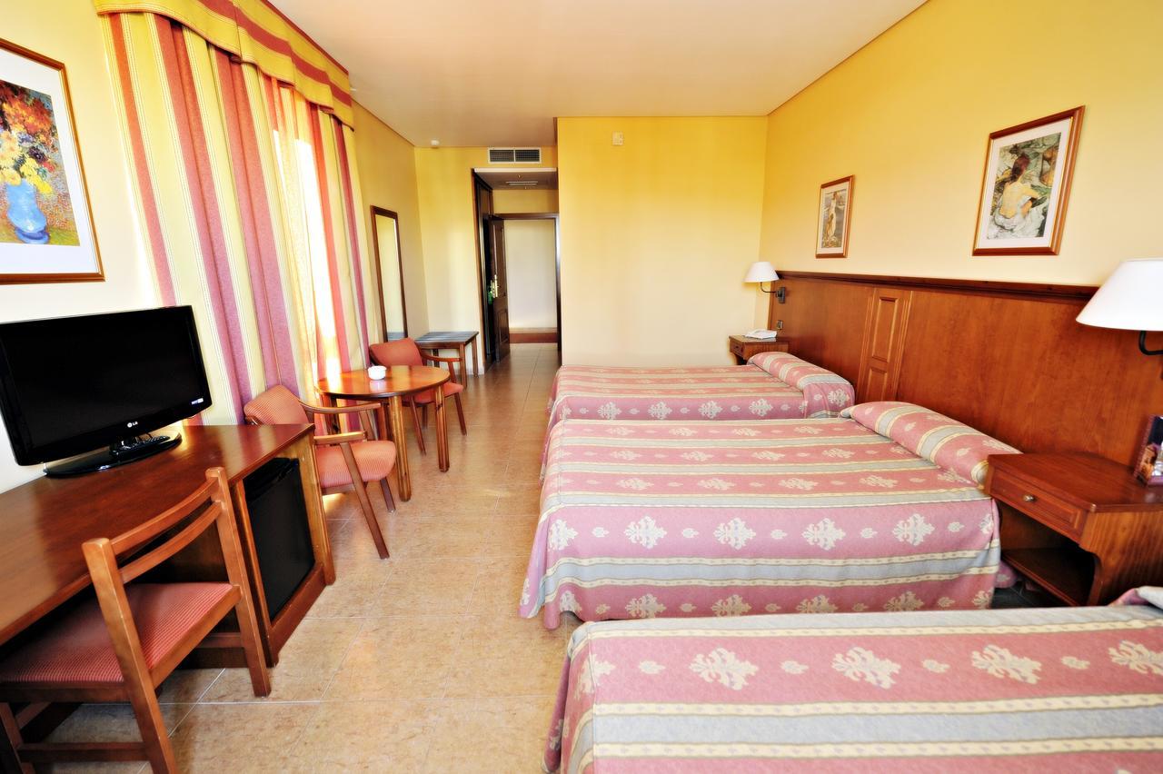Hotel Lozano Antequera Extérieur photo